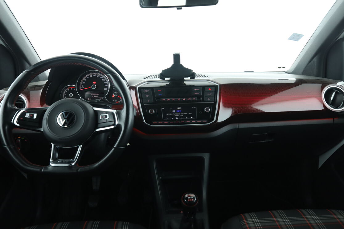 Volkswagen up! 1.0 TSI GTI – Image 4