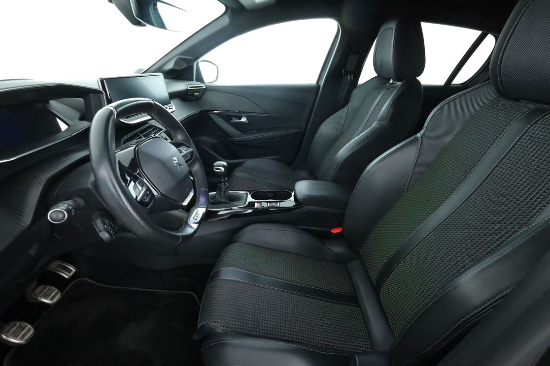 Peugeot 208 1.5 Blue-HDi GT – Image 3