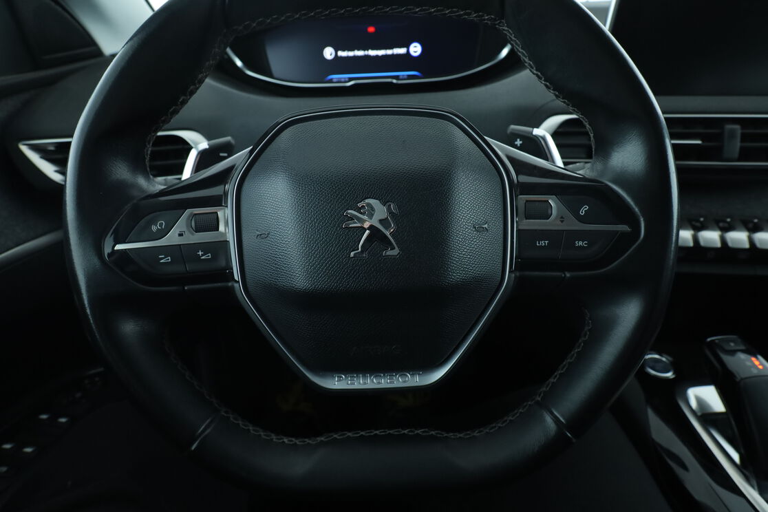 Peugeot 5008 1.5 Blue-HDi Allure EAT8 – Image 2