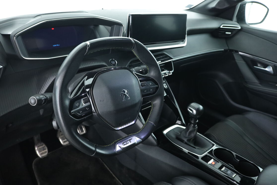 Peugeot 208 1.5 Blue-HDi GT – Image 2