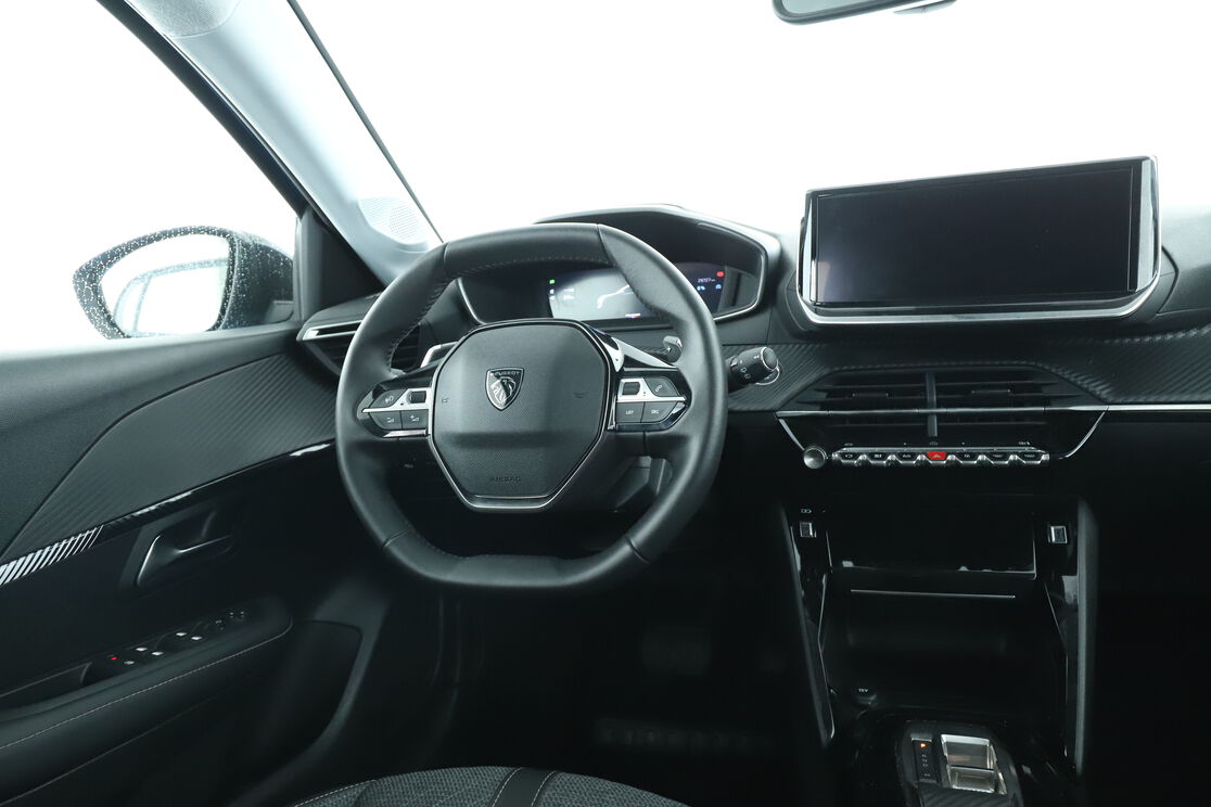 Peugeot 208 1.2 Hybrid Allure e-DCS6 – Image 2