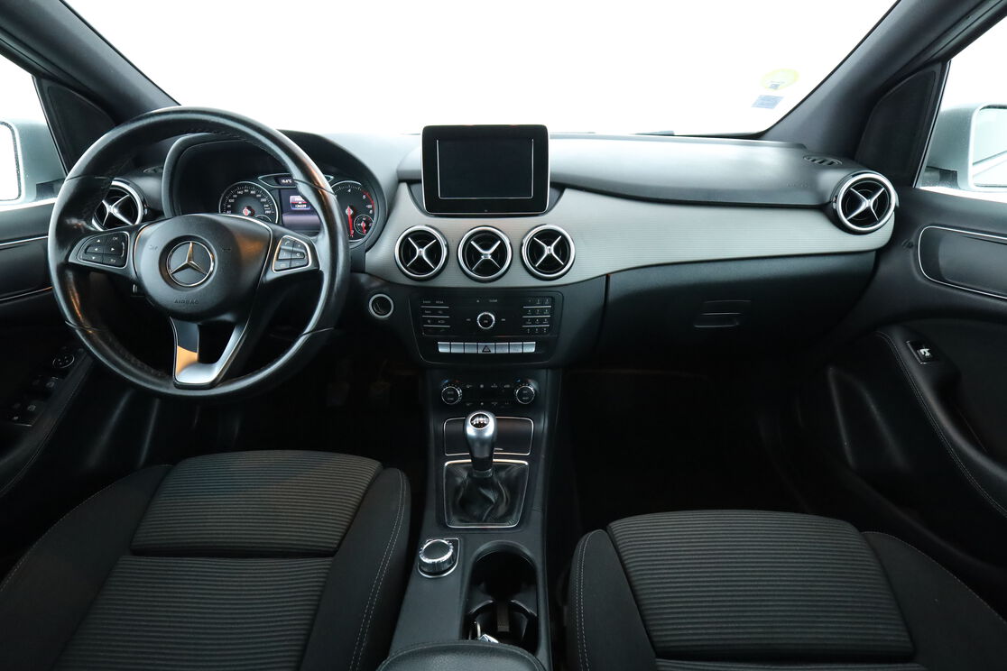 Mercedes-Benz Classe B 180 d Inspiration – Image 9