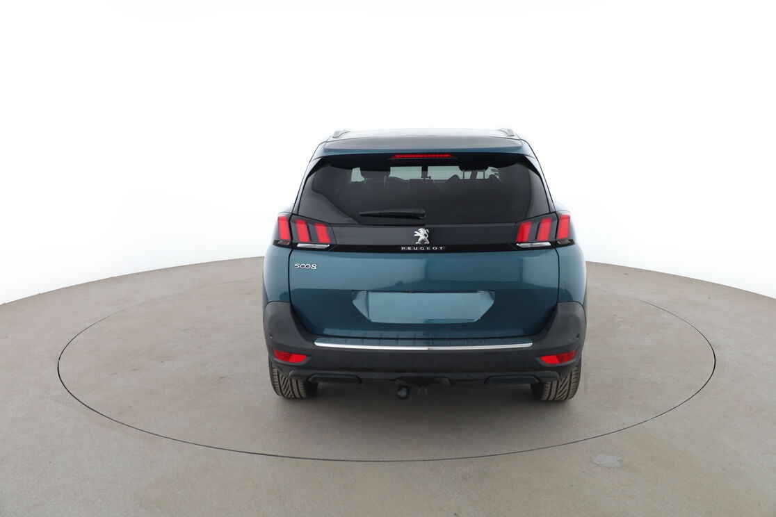 Peugeot 5008 1.5 Blue-HDi Allure EAT8 – Image 3