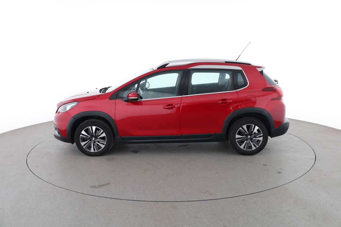 Peugeot 2008 1.2 PureTech Allure – Image 5