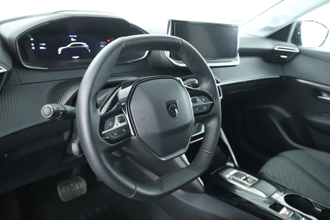 Peugeot 208 1.2 Hybrid Allure e-DCS6 – Image 5