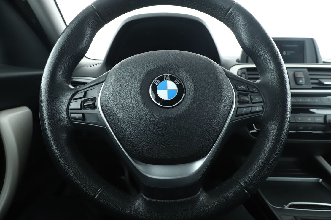 BMW Série 1 116i – Image 3