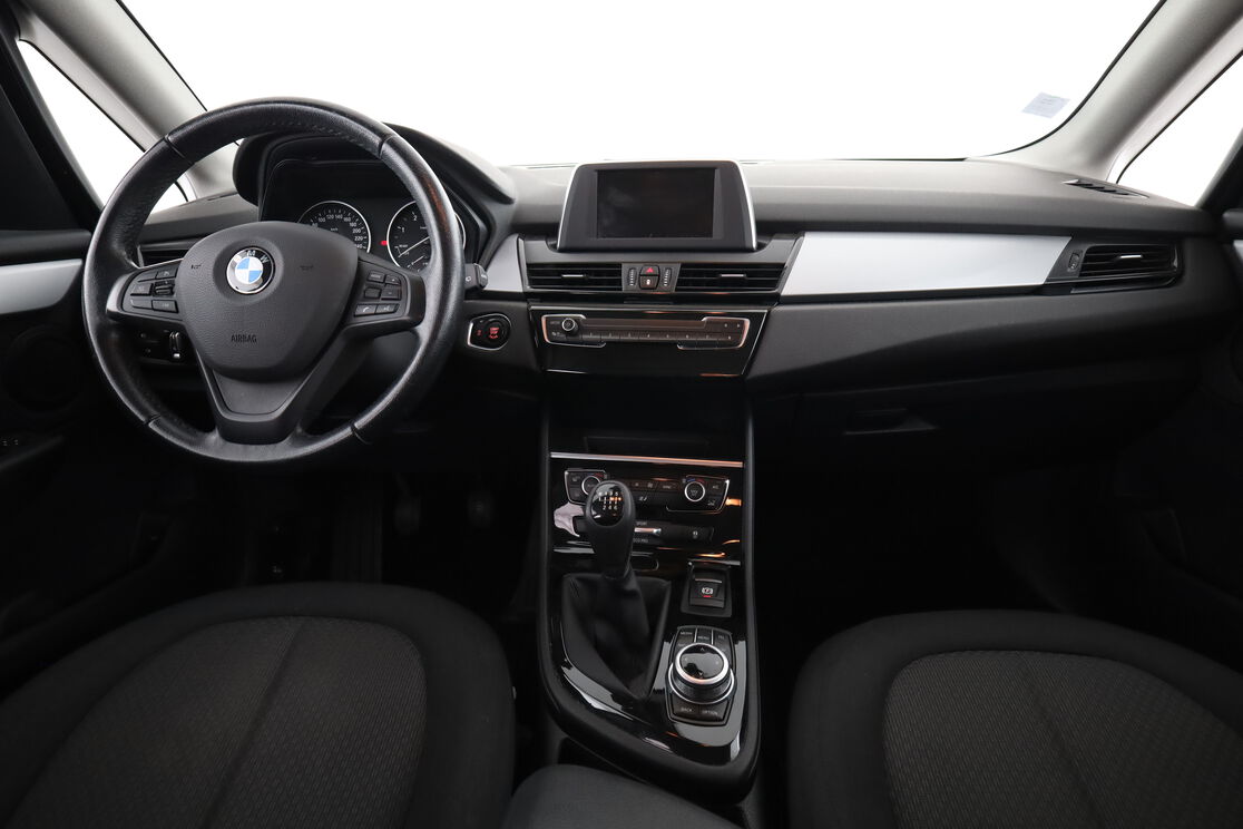 BMW Série 2 Active Tourer 216d – Image 4