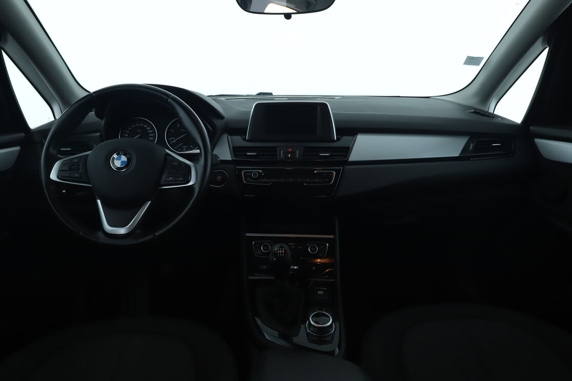 BMW Série 2 Active Tourer 214d Lounge – Image 5