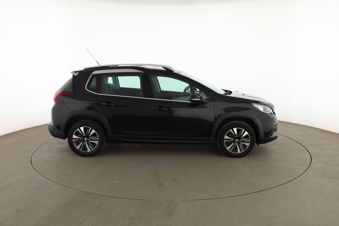 Peugeot 2008 1.2 PureTech Allure