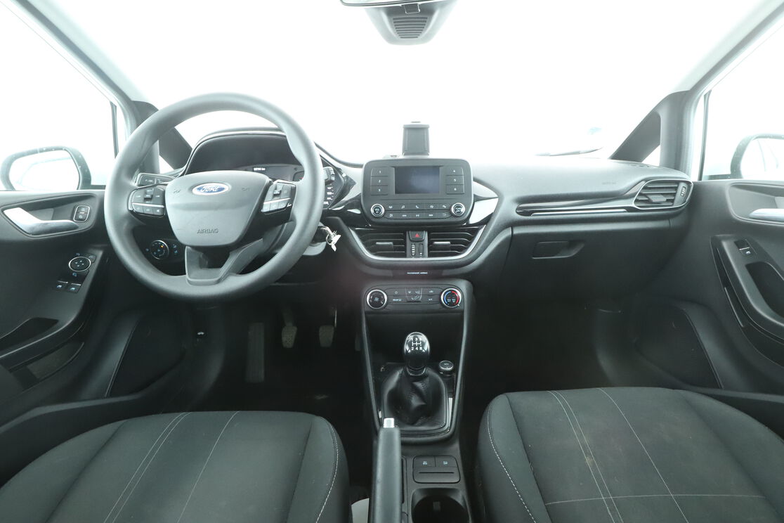 Ford Fiesta 1.1 Essential – Image 4