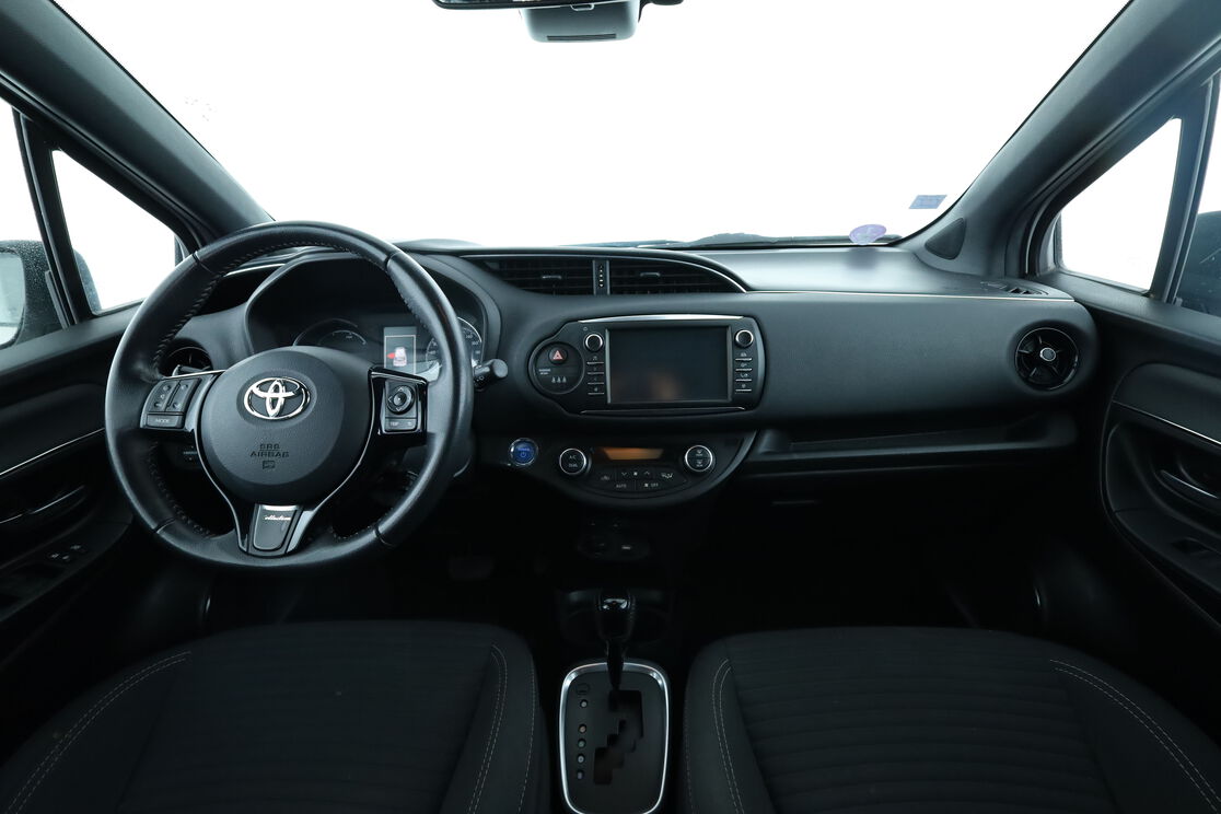 Toyota Yaris 1.5 Hybrid Collection – Image 8