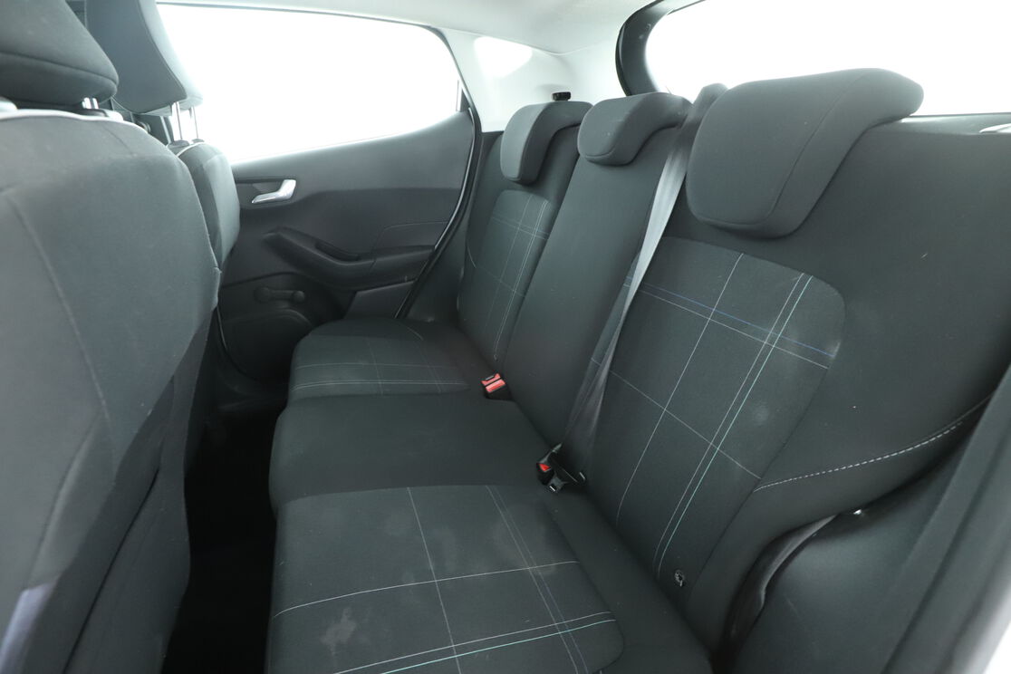 Ford Fiesta 1.1 Essential – Image 5