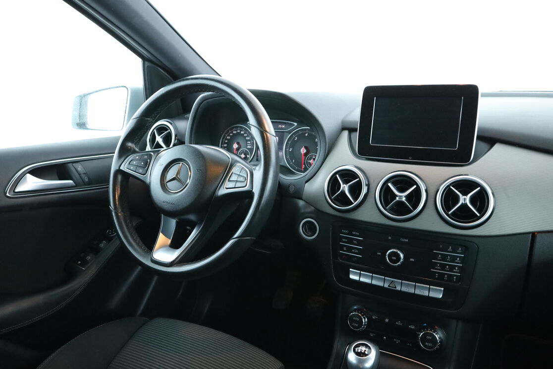 Mercedes-Benz Classe B 180 d Inspiration – Image 11