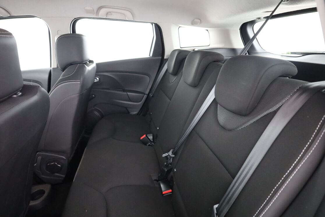 Renault Clio Estate 1.5 dCi Energy Business Eco2 – Image 4