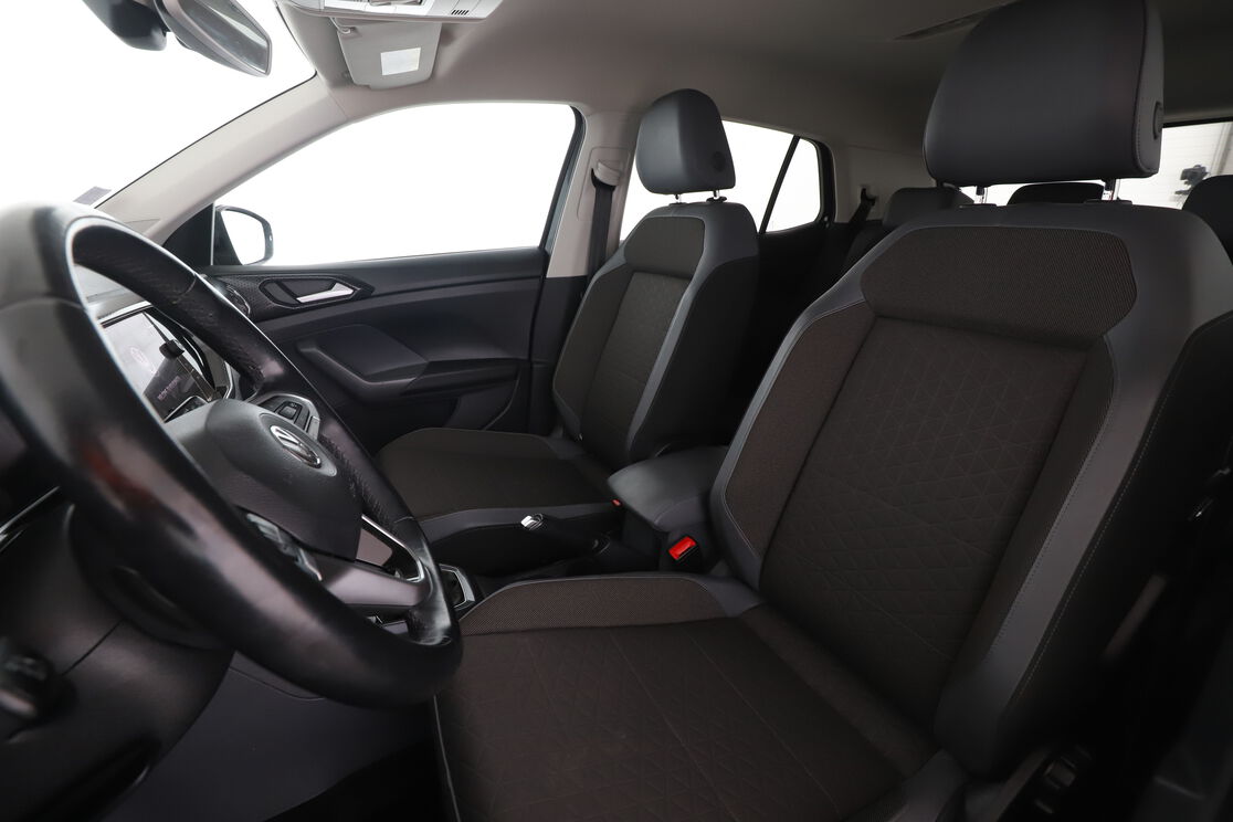 Volkswagen T-Cross 1.0 TSI R-Line DSG – Image 7