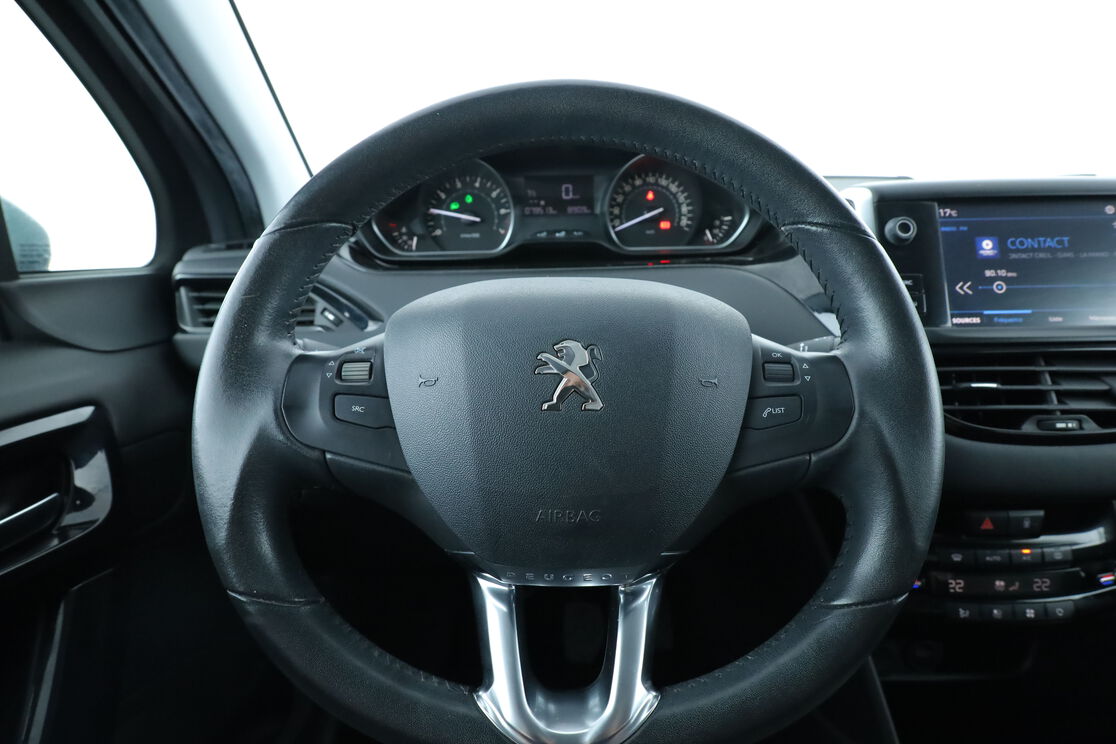 Peugeot 208 1.2 PureTech Active – Image 10