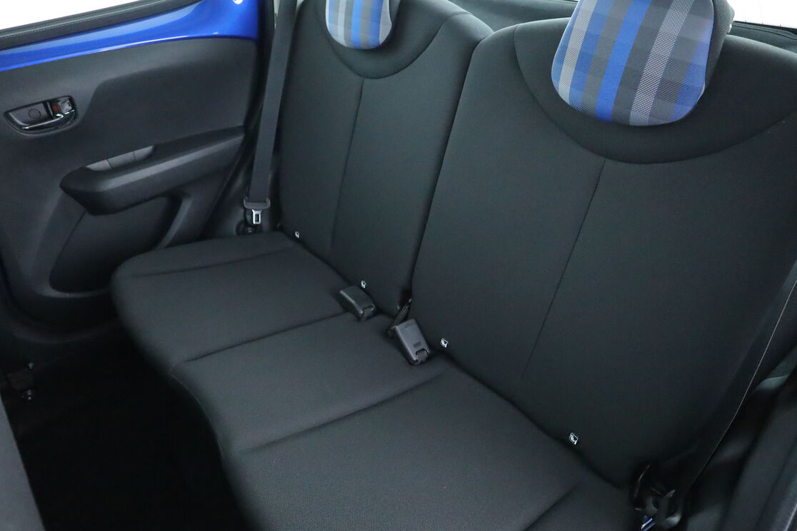 Peugeot 108 1.0 VTi Allure ETG5 – Image 9