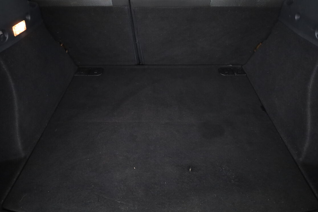 Renault Clio Estate 1.5 dCi Energy Business Eco2 – Image 11