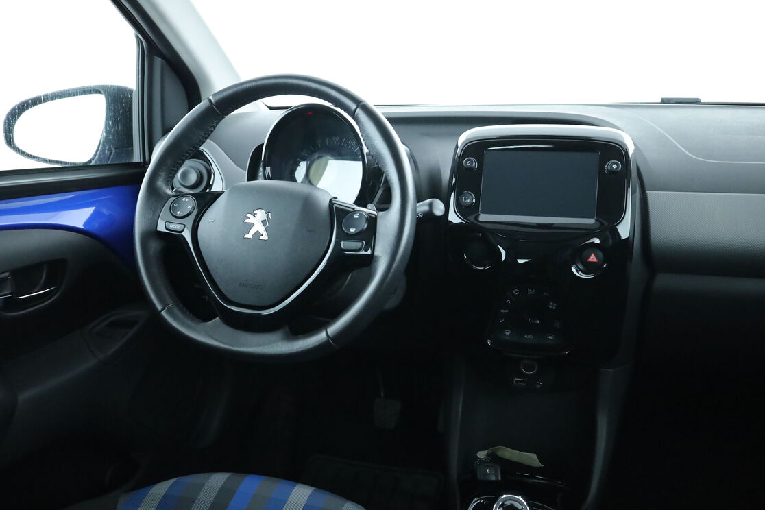 Peugeot 108 1.0 VTi Allure ETG5 – Image 11