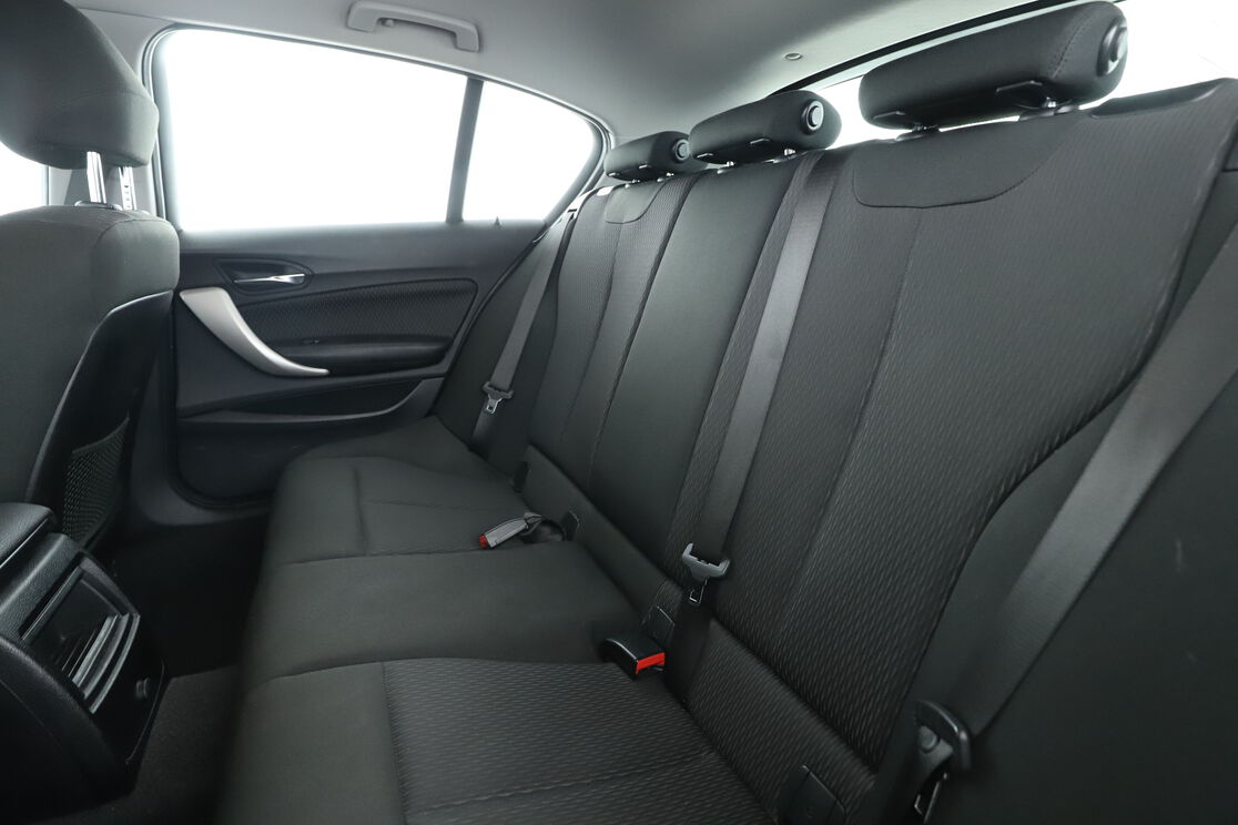 BMW Série 1 116i – Image 12