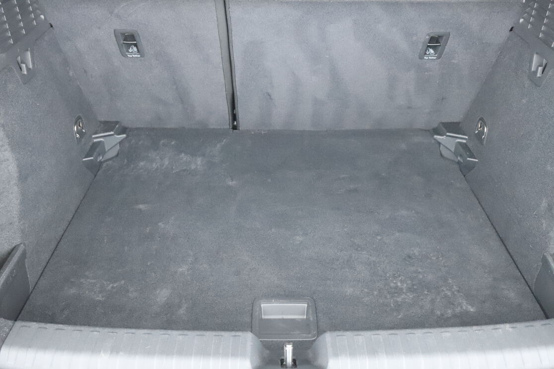 Audi A3 Sportback 35 TDI S Line S Tronic 7 – Image 11