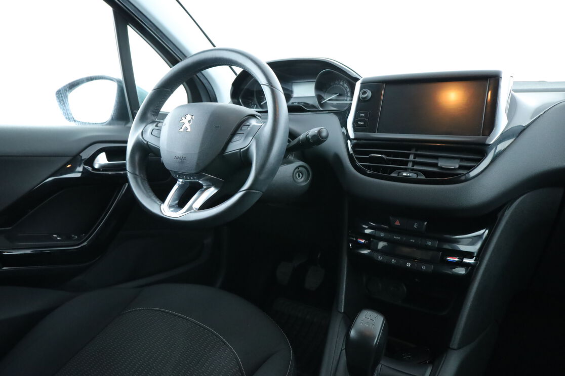 Peugeot 208 1.2 PureTech Active – Image 12