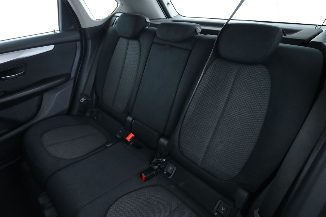 BMW Série 2 Active Tourer 214d Lounge – Image 12