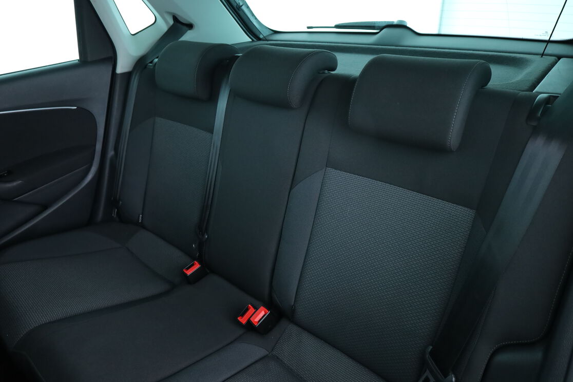 Volkswagen Polo 1.2 TSI BlueMotion Tech Sportline – Image 3